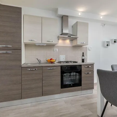 Sole Appartement Pula